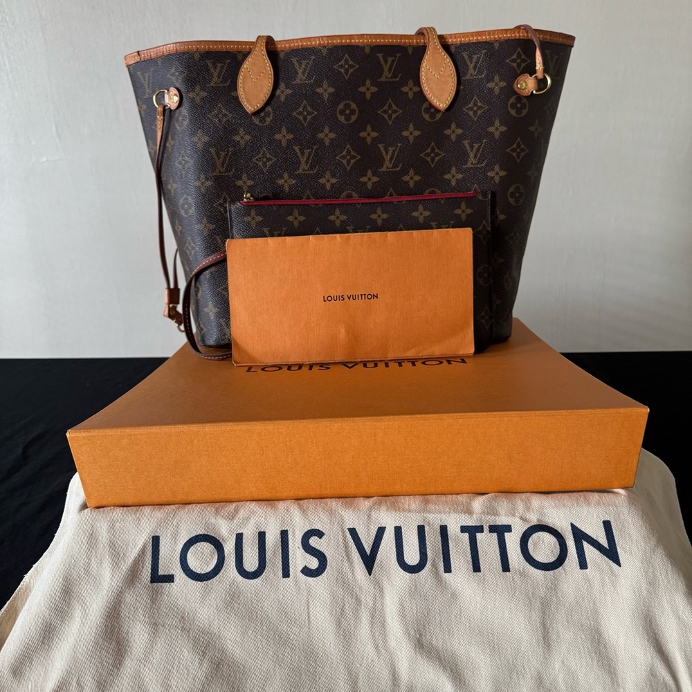Louis Vuitton Classic Brown Monogram Tote - Picture 6 of 6